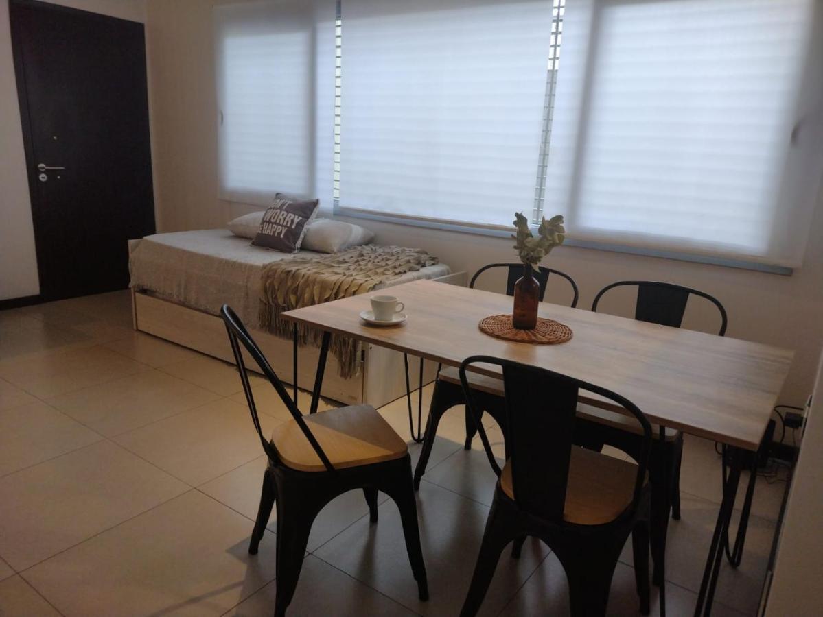 Renovar Mendoza Esterno foto